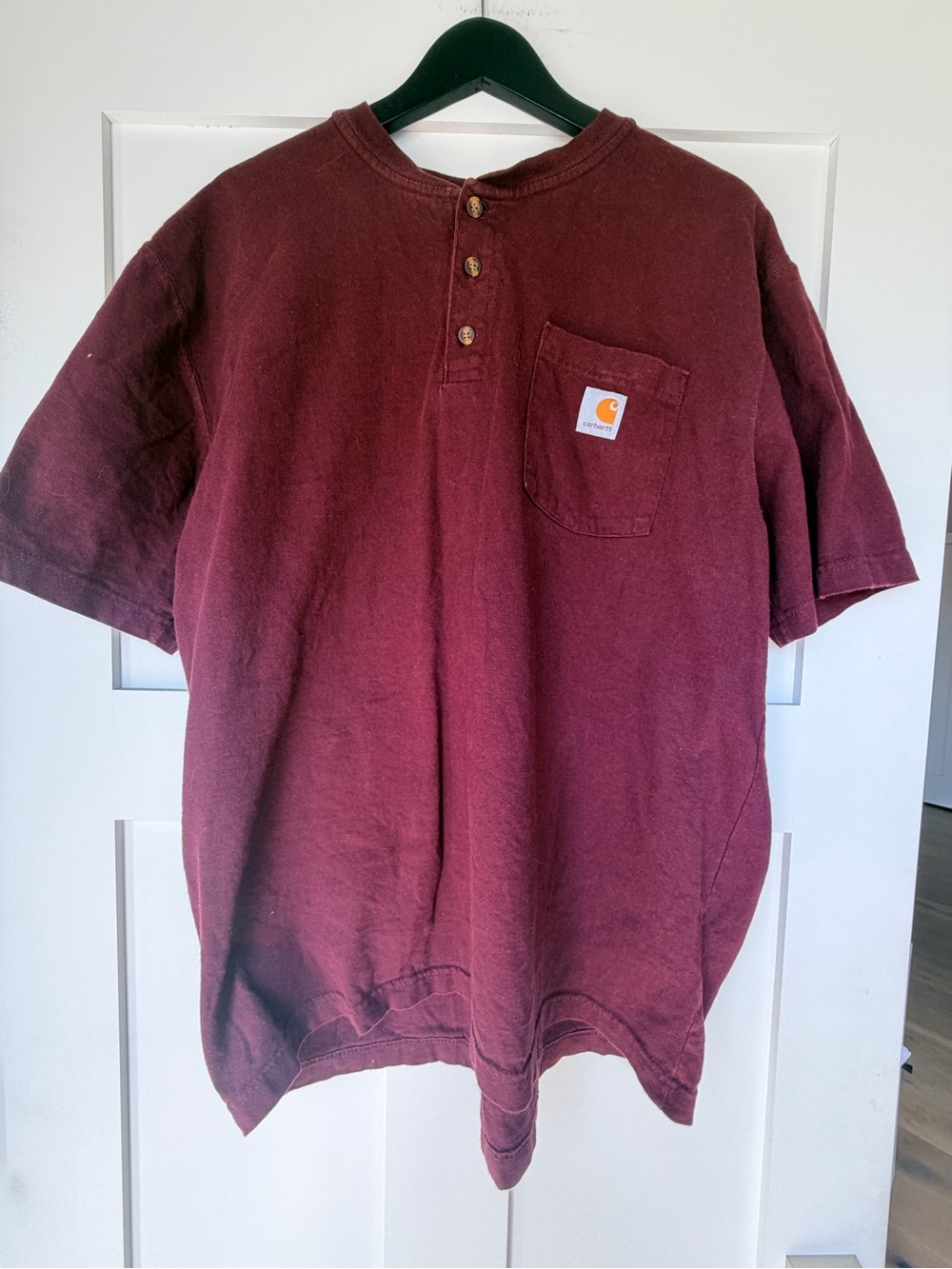 Carhartt Men's Short-Sleeve Henley Pocket Shirt in Maroon Loose Fit